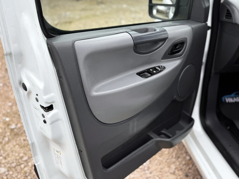 Citroen Jumpy 2.0HDi 128hp FACELIFT ИТАЛИЯ, снимка 8 - Автомобили и джипове - 52702836