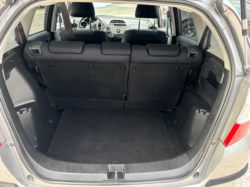 Honda Jazz Нов внос от Германия, снимка 9 - Автомобили и джипове - 52729743