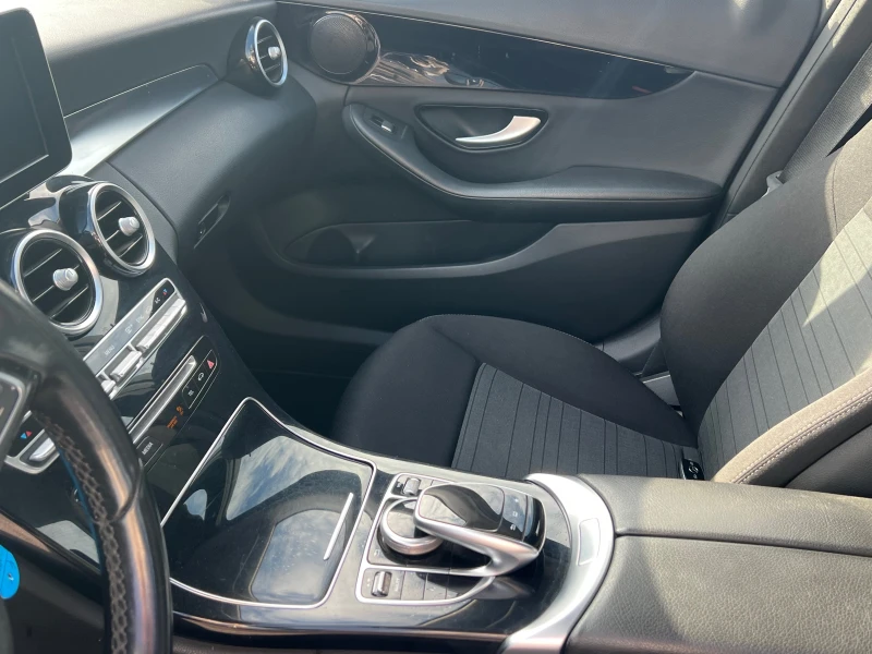 Mercedes-Benz C 220 CDI, EXECUTIVE, FULL SERVICE MERCEDES-KATO HOB!, снимка 5 - Автомобили и джипове - 52851035