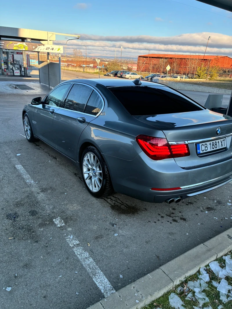 BMW 730, снимка 4 - Автомобили и джипове - 52926172