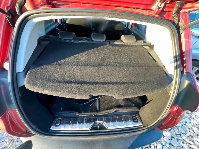 Peugeot 2008 1.6ehdi allure, снимка 12 - Автомобили и джипове - 53126700