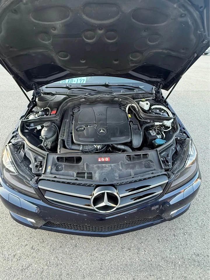 Mercedes-Benz C 350 * * CARFAX * * АВТО КРЕДИТ * *  - изображение 10