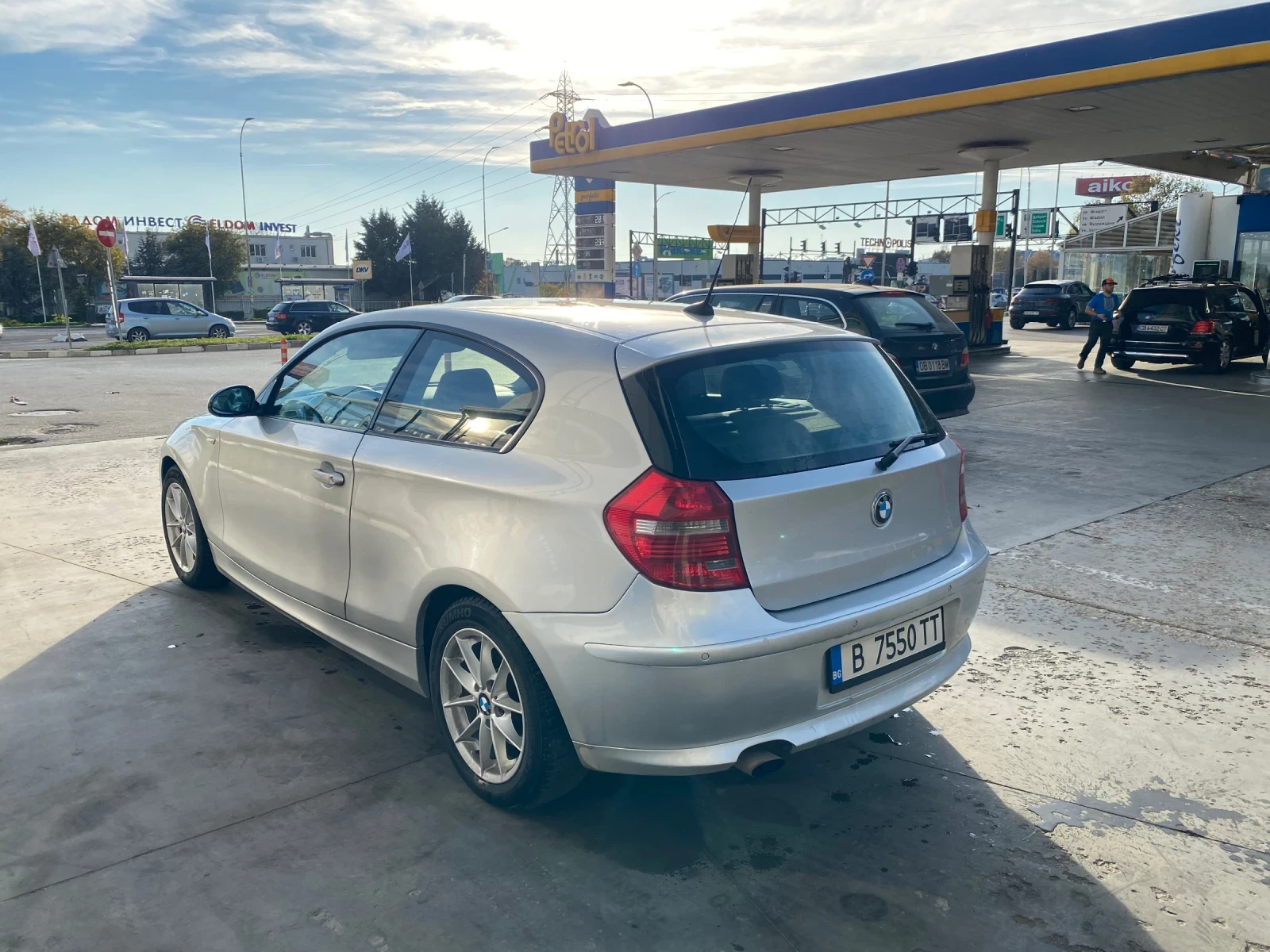 BMW 118 2.0d - изображение 5