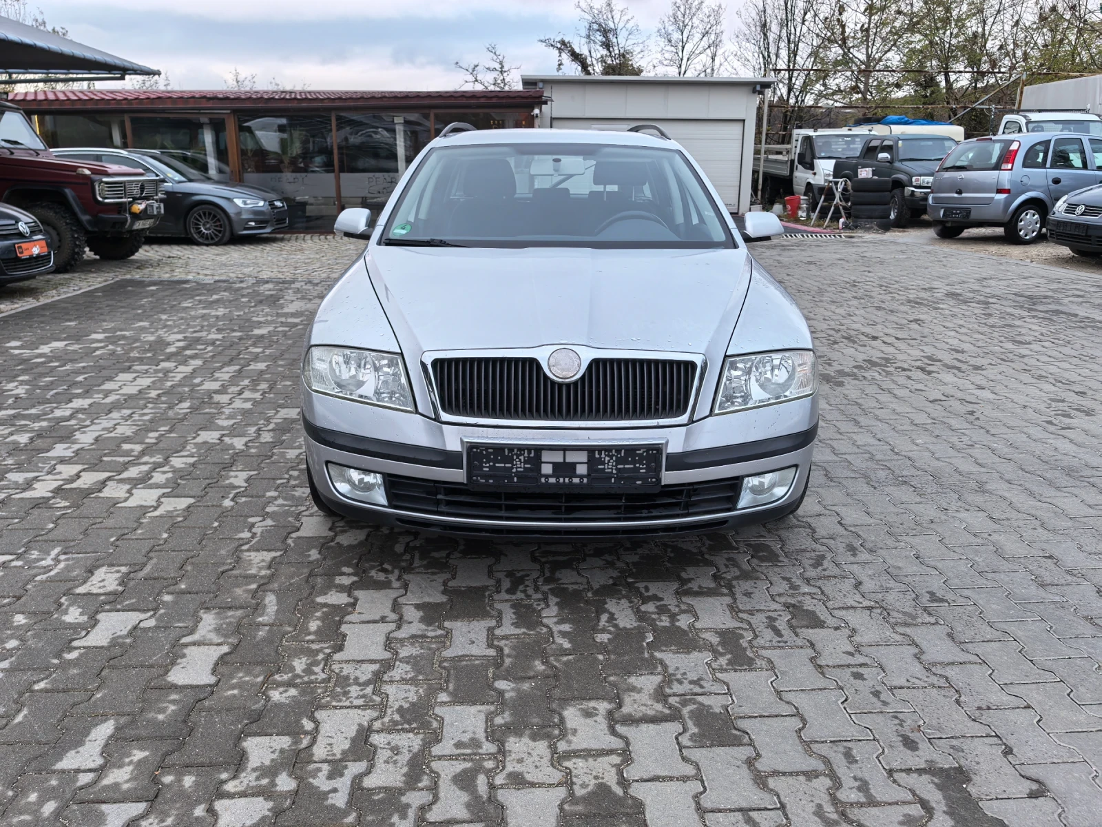 Skoda Octavia 1.6MPI - изображение 2