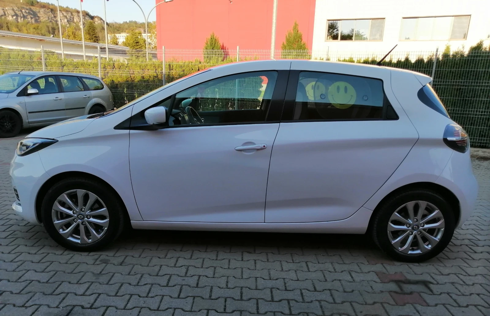 Renault Zoe 52KWH-ZEN-CCS2 - изображение 7