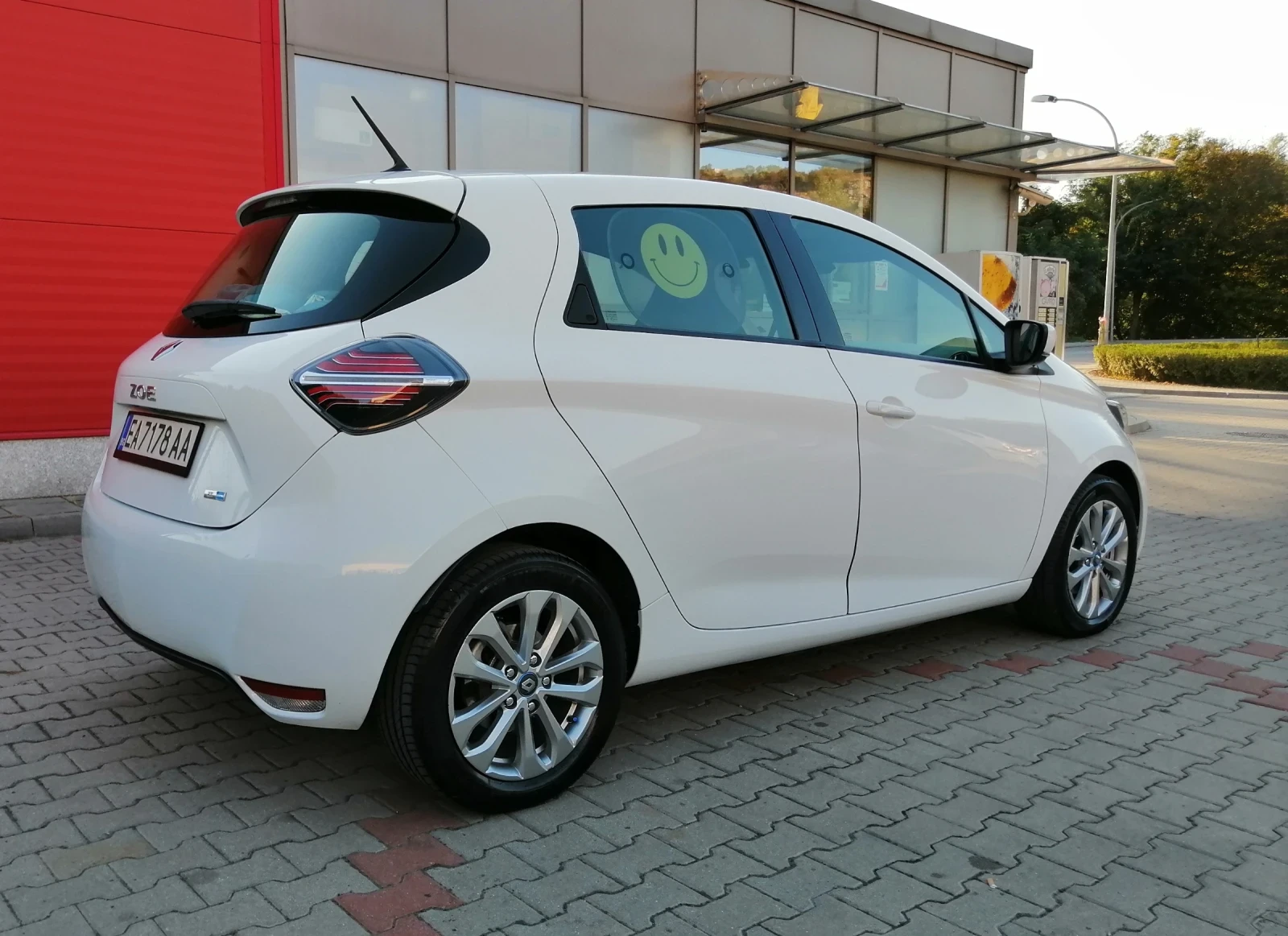 Renault Zoe 52KWH-ZEN-CCS2 - изображение 5