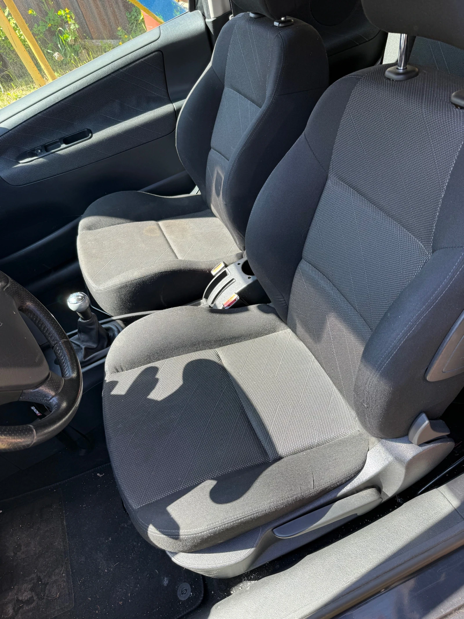 Peugeot 207 1.6HDI - изображение 8