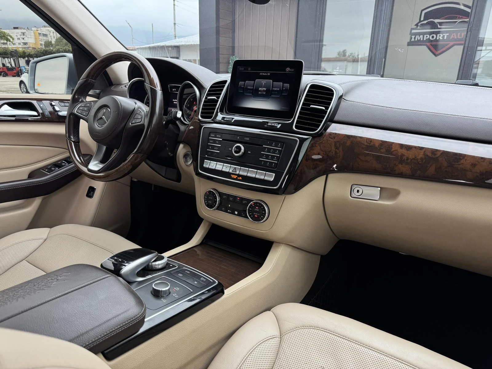 Mercedes-Benz GLS 450 4-Matic* Multibeam* 360* Harman/Kardon - изображение 9