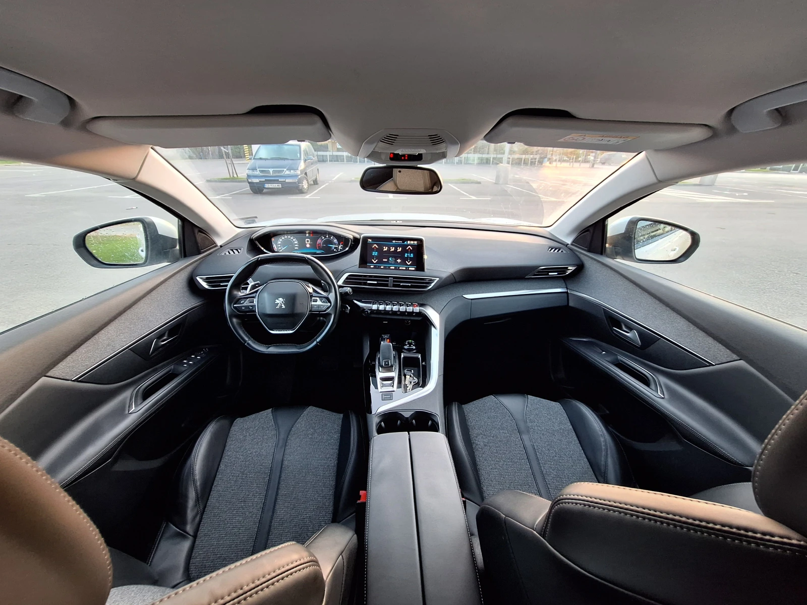 Peugeot 3008 NEW ALLURE 1.2 e-THP 130 EAT6 - изображение 9