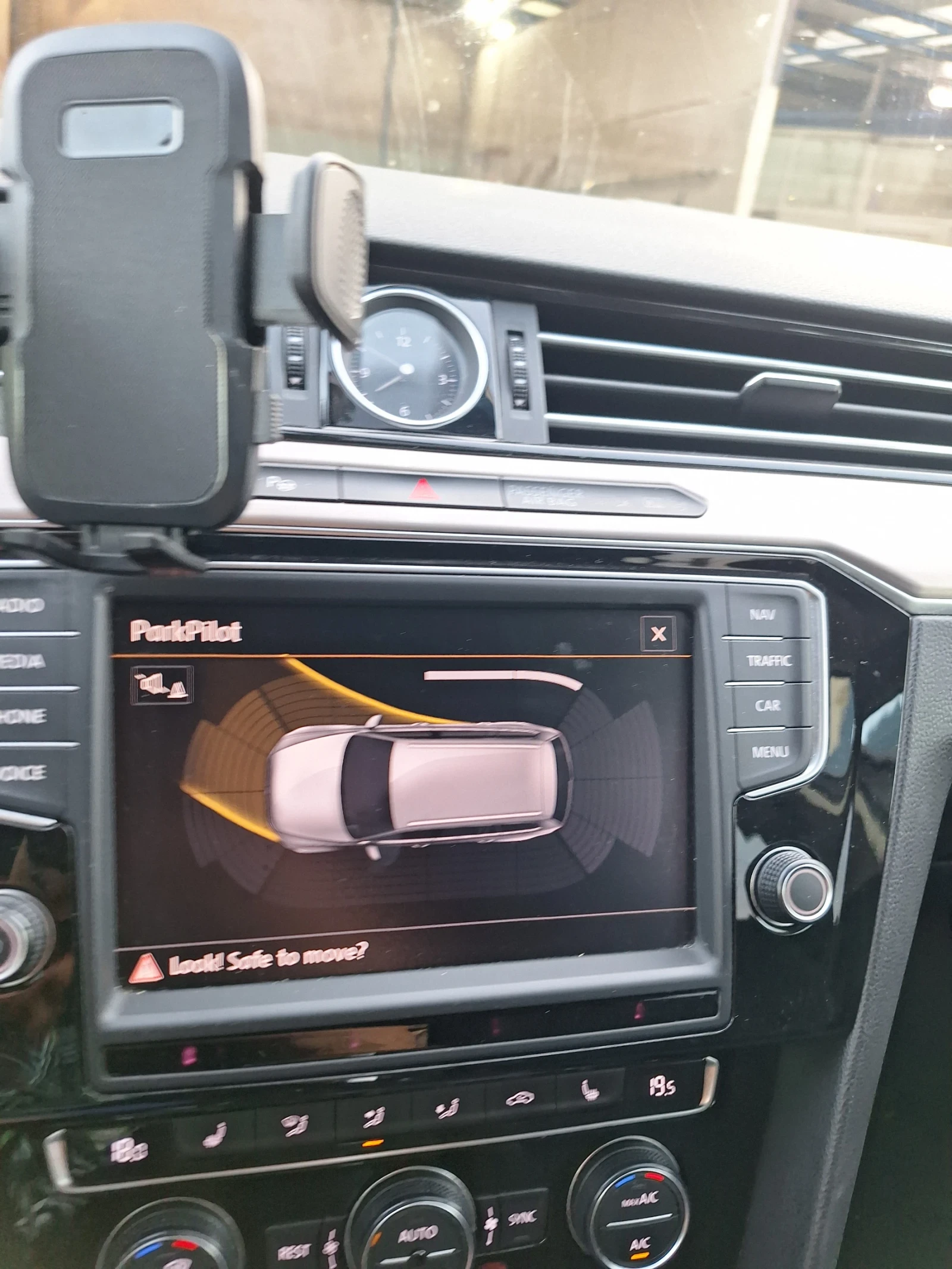 VW Passat 2.0 tdi | Mobile.bg � ����������� 12