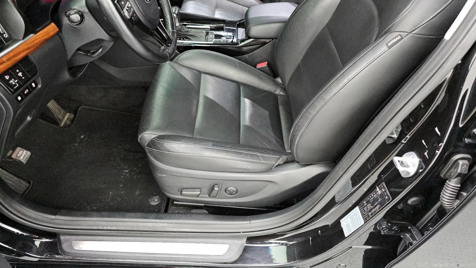 Kia K7 3.0LPI LUXURY | Mobile.bg   17