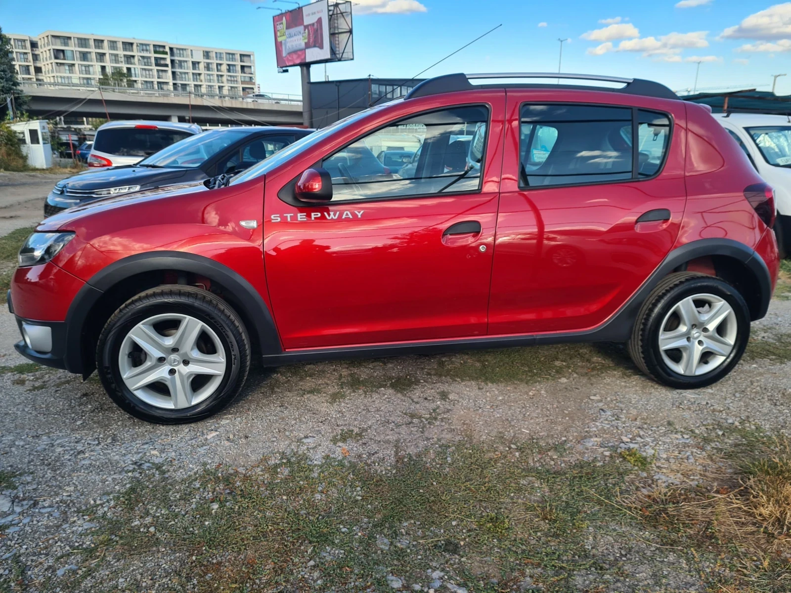 Dacia Sandero 1.5 DCi 90p.s - изображение 7