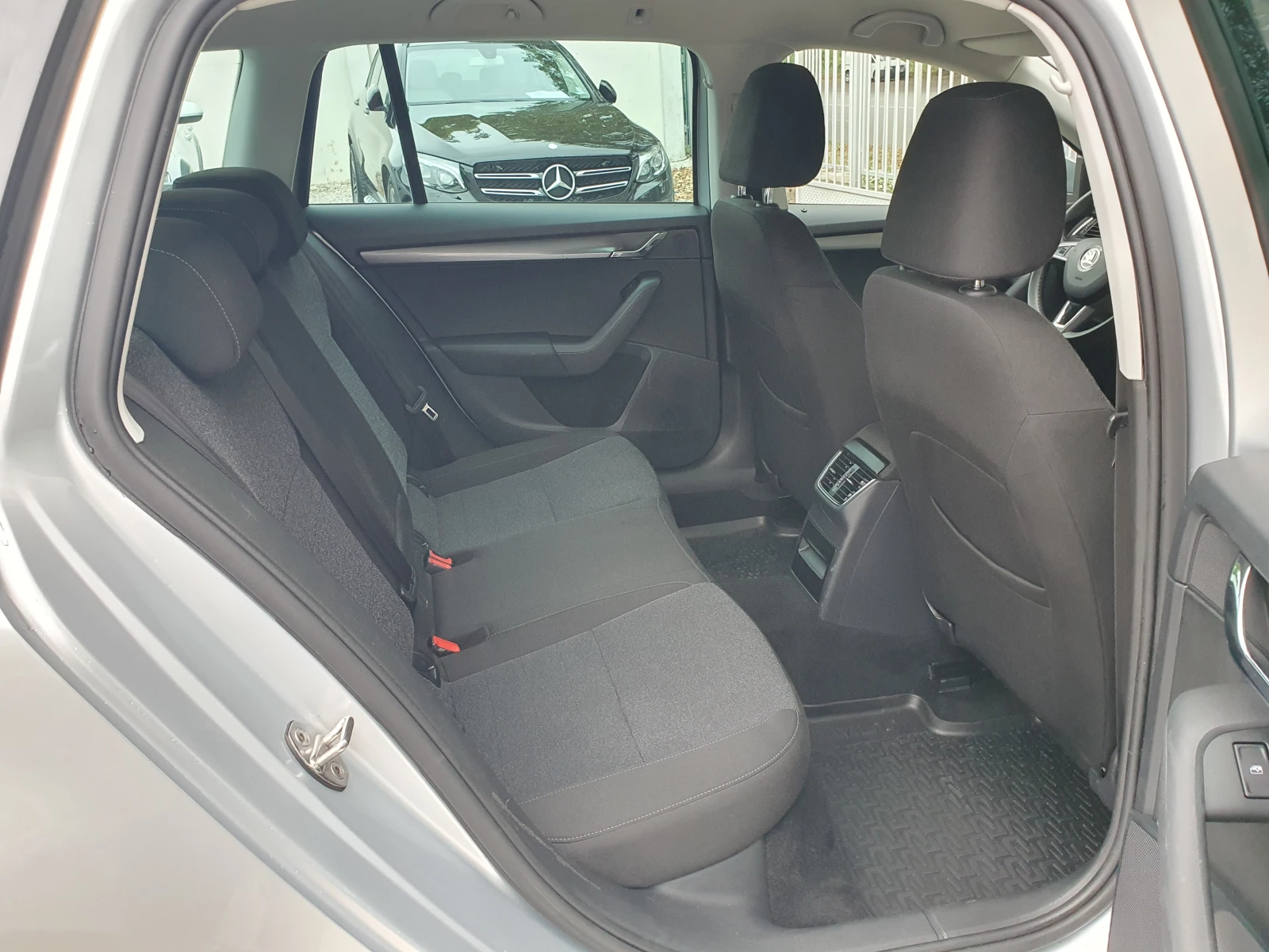 Skoda Octavia 2.0/150ks/AVTOMAT | Mobile.bg — изображение 13