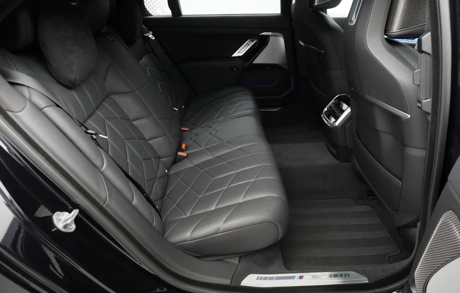 BMW 740 M-Sport xDrive, Massage - изображение 7