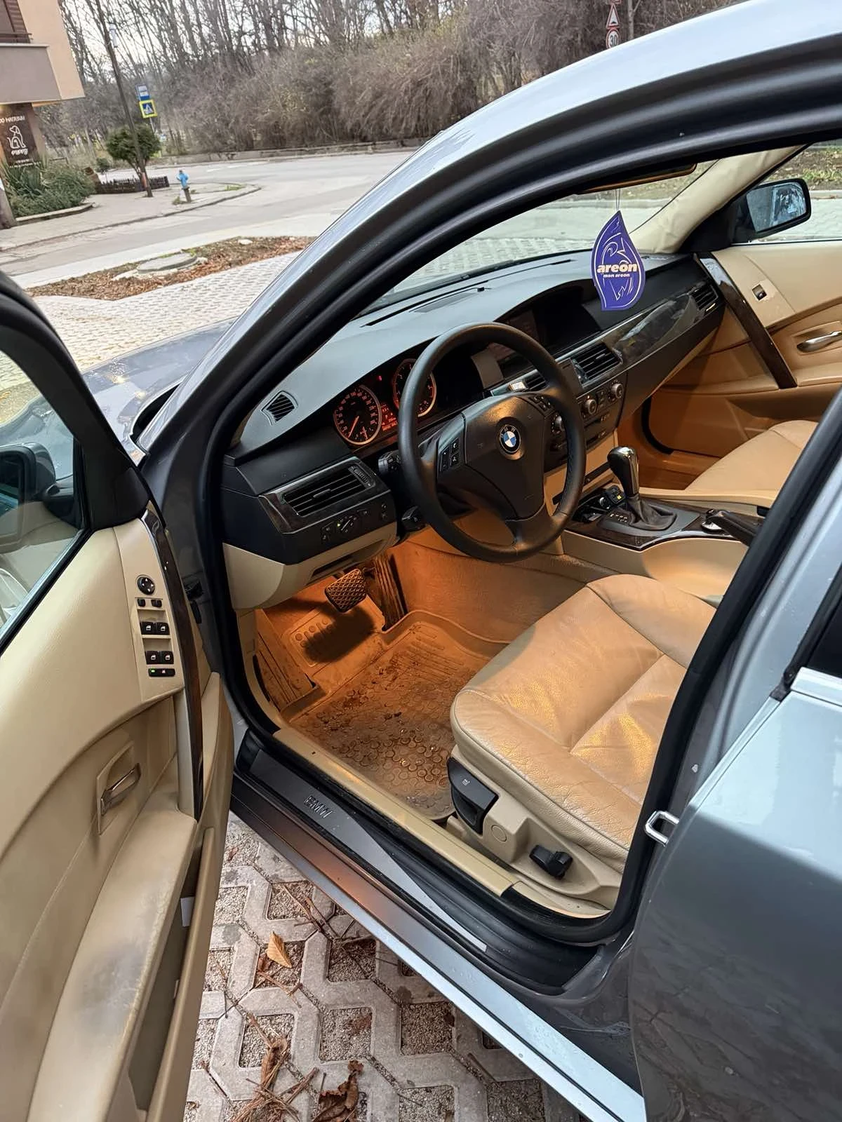 BMW 530 3.0 - изображение 6