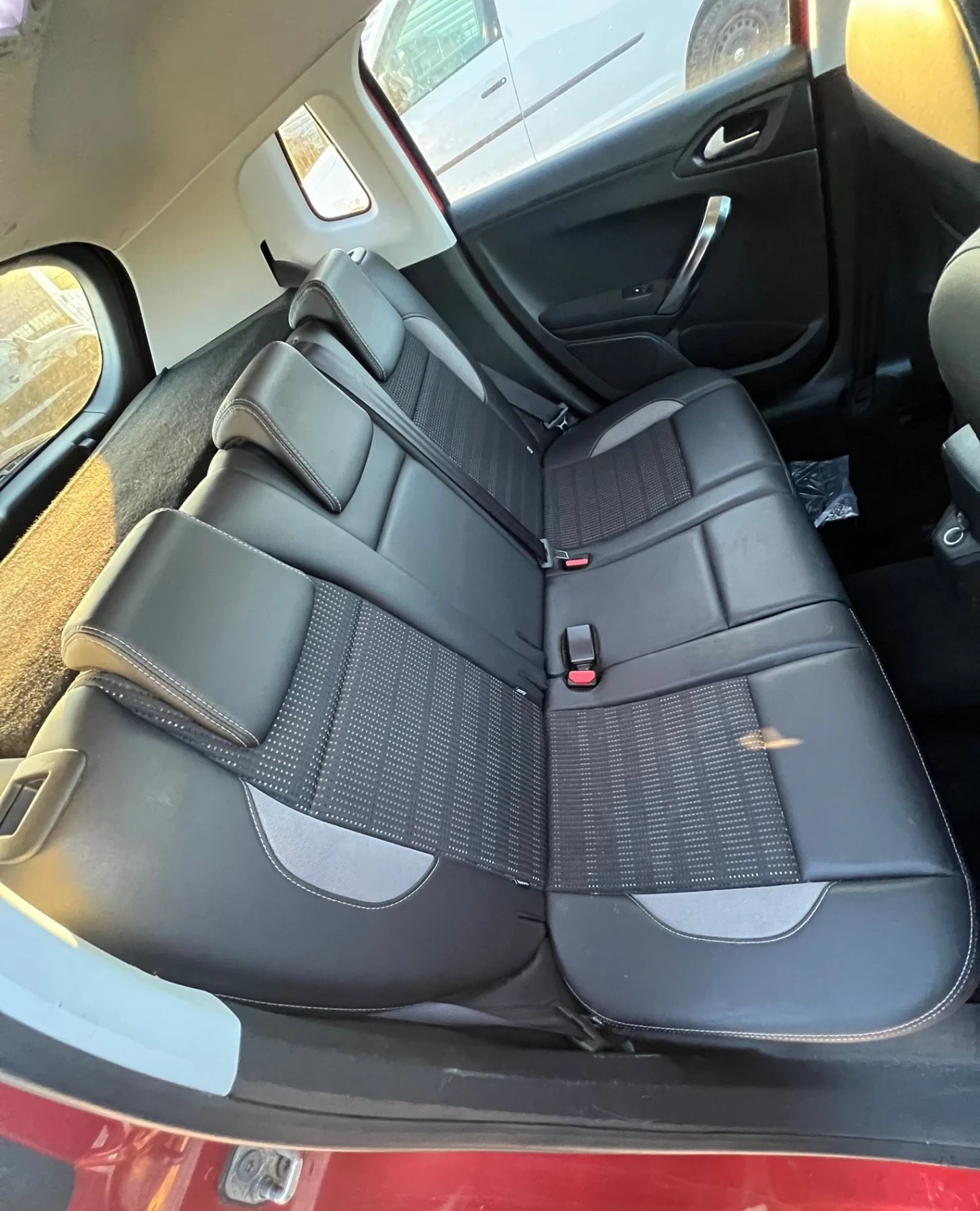 Peugeot 2008 1.6ehdi allure | Mobile.bg � ����������� 9