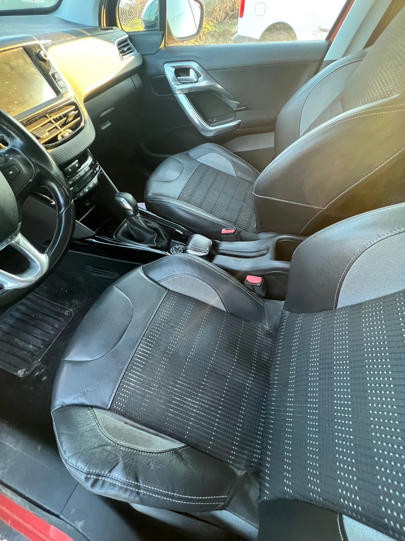 Peugeot 2008 1.6ehdi allure | Mobile.bg � ����������� 8