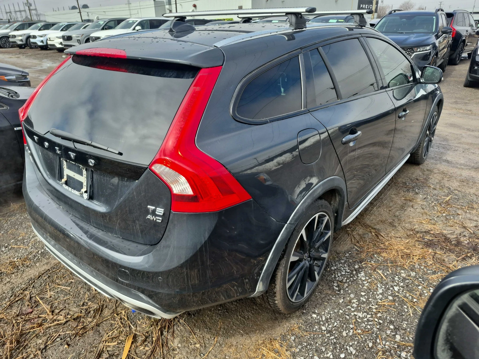 Volvo V60 Cross Country Premier * * CARFAX * * АВТО КРЕДИТ * * , снимка 4 - Автомобили и джипове - 54231722