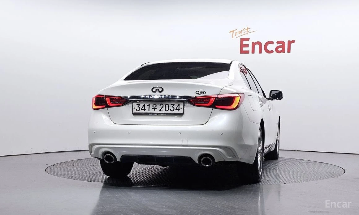 Infiniti Q50 3.0* �������* 360������* ������* CARPLAY*  | Mobile.bg � ����������� 4