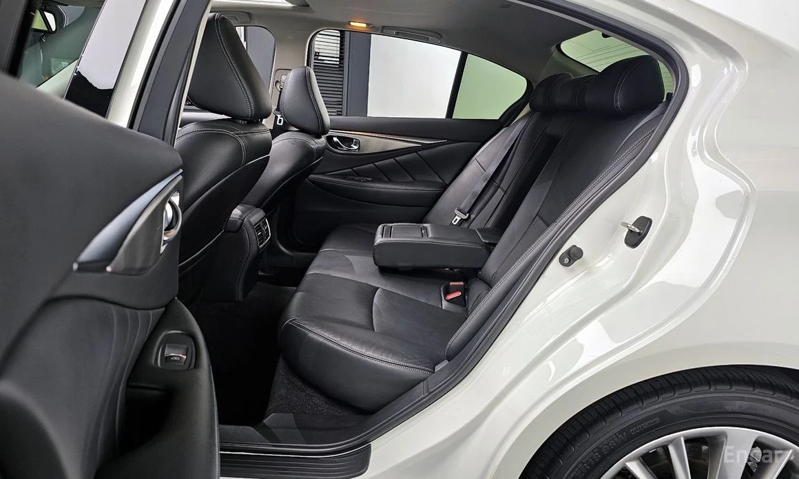 Infiniti Q50 3.0* �������* 360������* ������* CARPLAY*  | Mobile.bg � ����������� 15