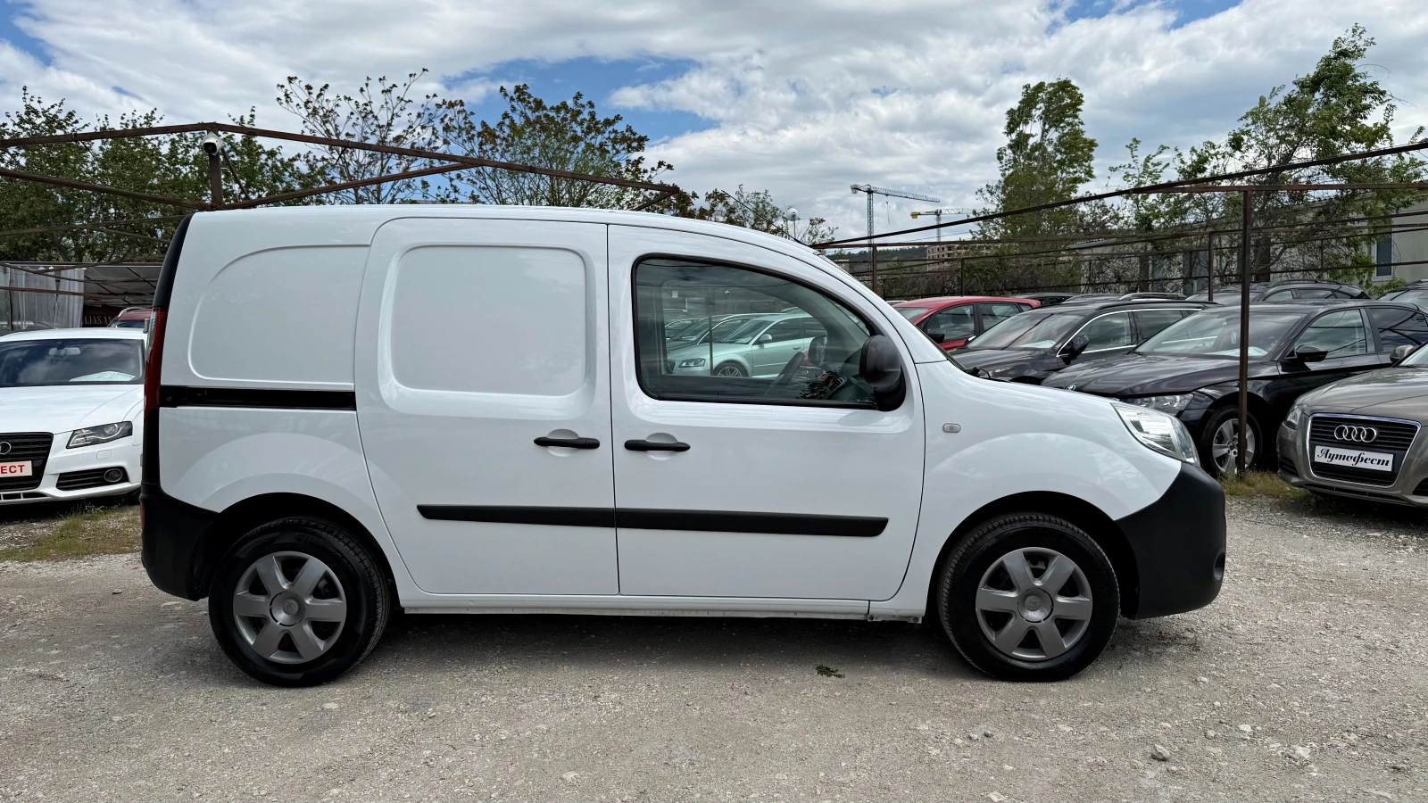Renault Kangoo 1.5DCI EURO-6B, снимка 5 - Автомобили и джипове - 54542483
