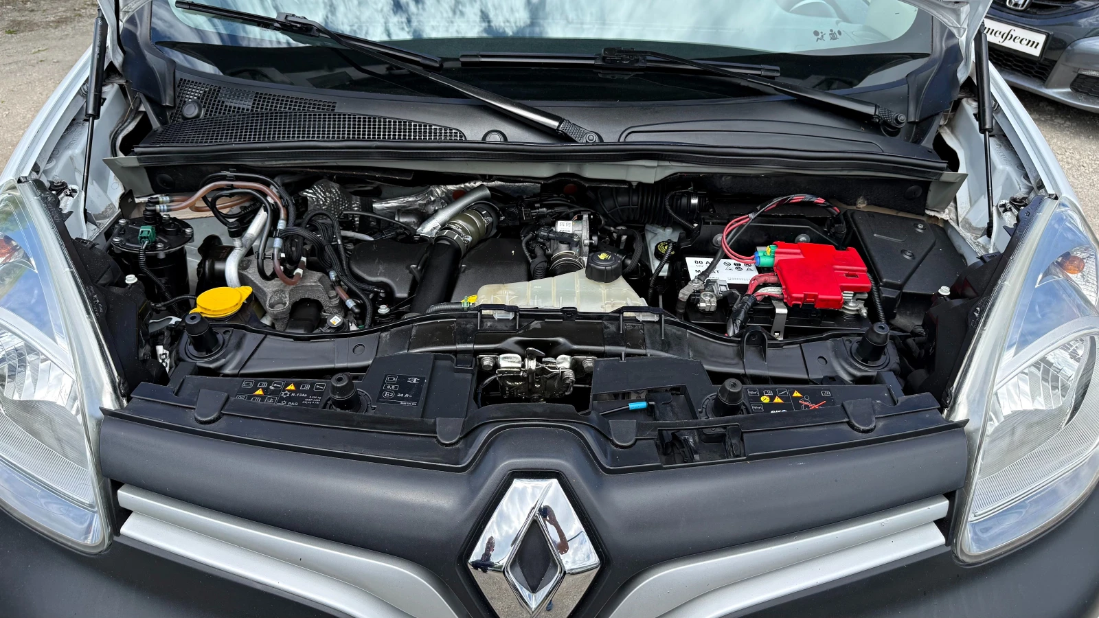 Renault Kangoo 1.5DCI EURO-6B, снимка 16 - Автомобили и джипове - 54542483