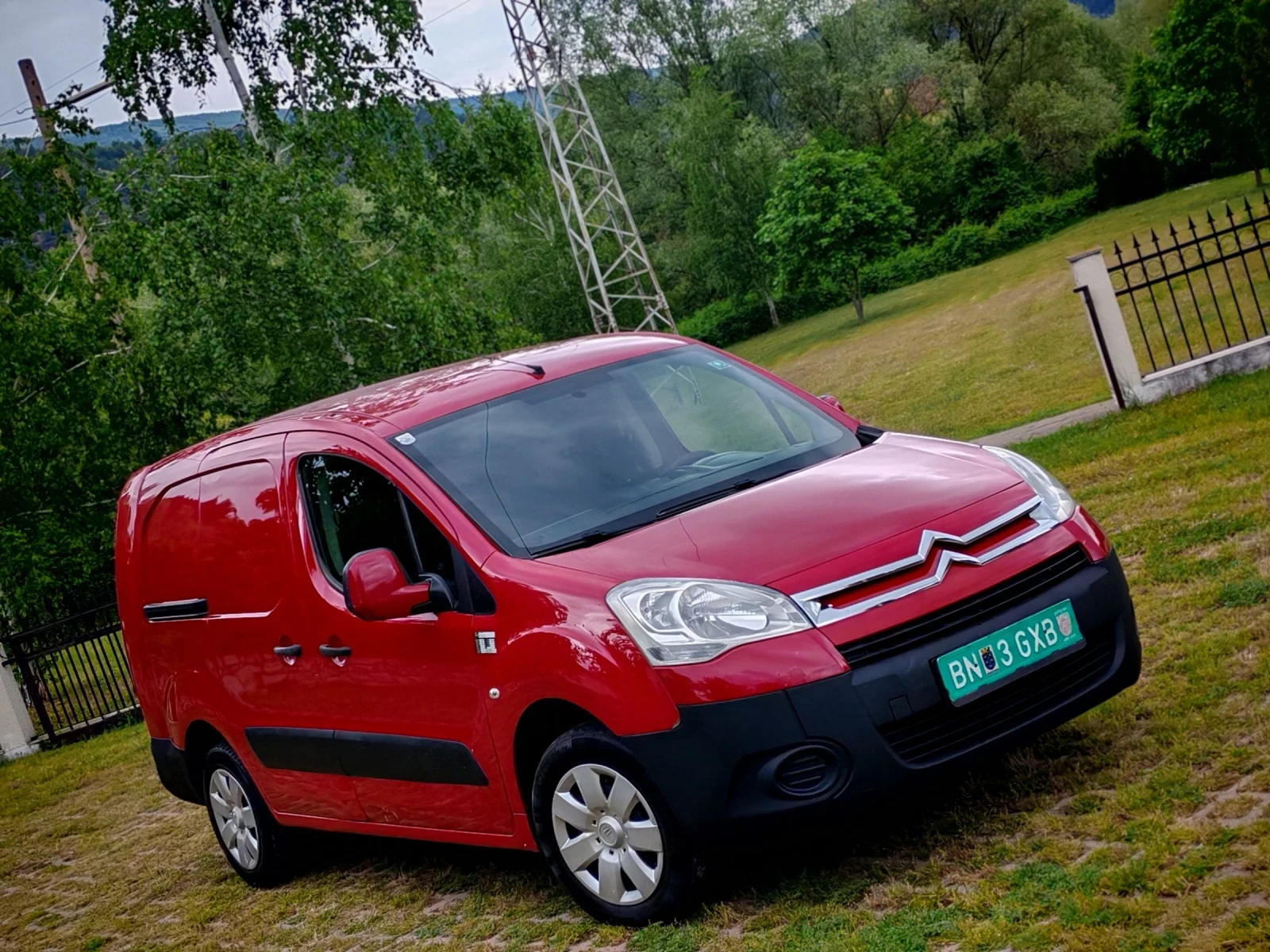 Citroen Berlingo 1.6HDI(90)* MAXI-БАЗА* КЛИМАТИК* НОВ ВНОС* 