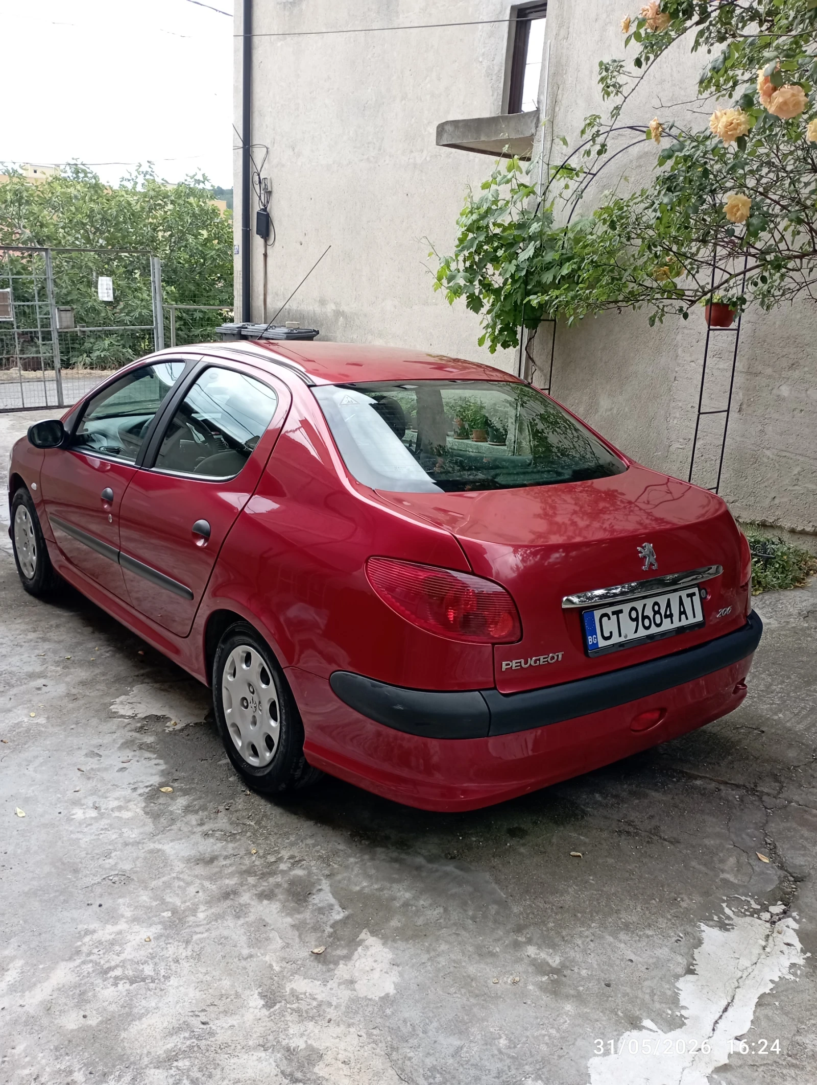 Peugeot 206 Лек, снимка 7 - Автомобили и джипове - 54740678