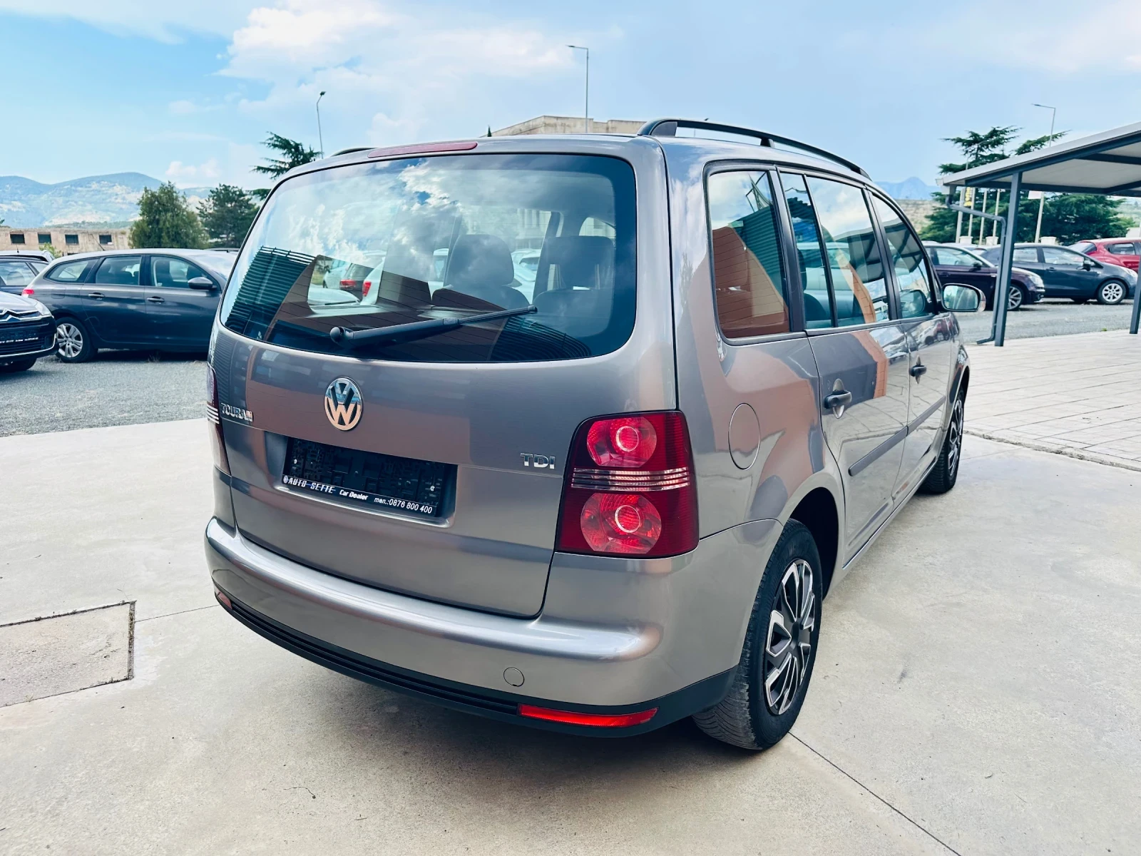 VW Touran 1.9TDI/6-ck/7-места, снимка 5 - Автомобили и джипове - 55049199
