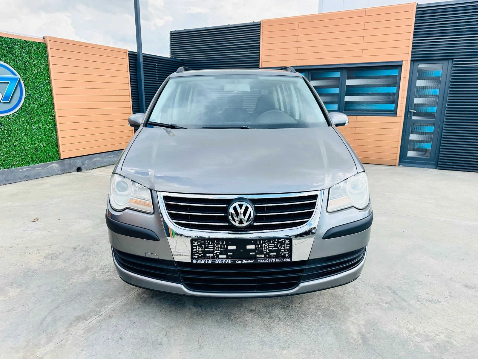VW Touran 1.9TDI/6-ck/7-места, снимка 2 - Автомобили и джипове - 55049199
