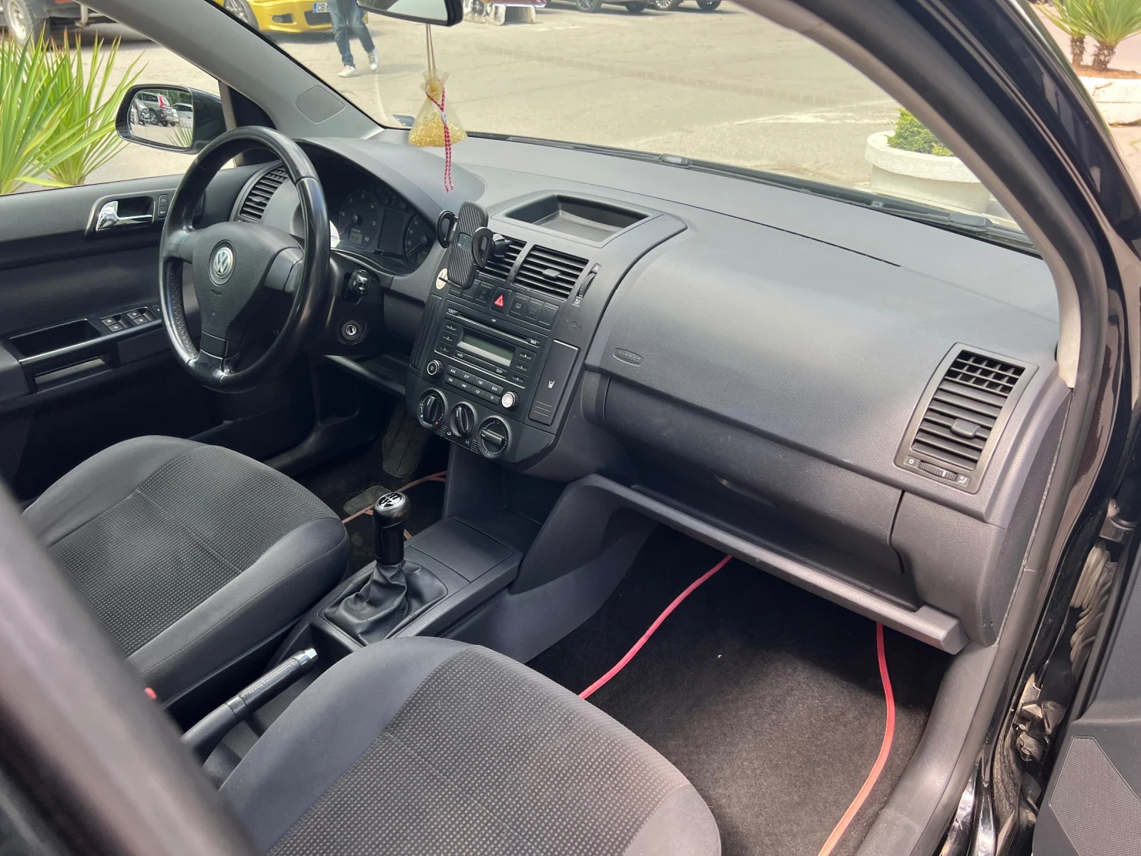 VW Polo, снимка 6 - Автомобили и джипове - 55292801