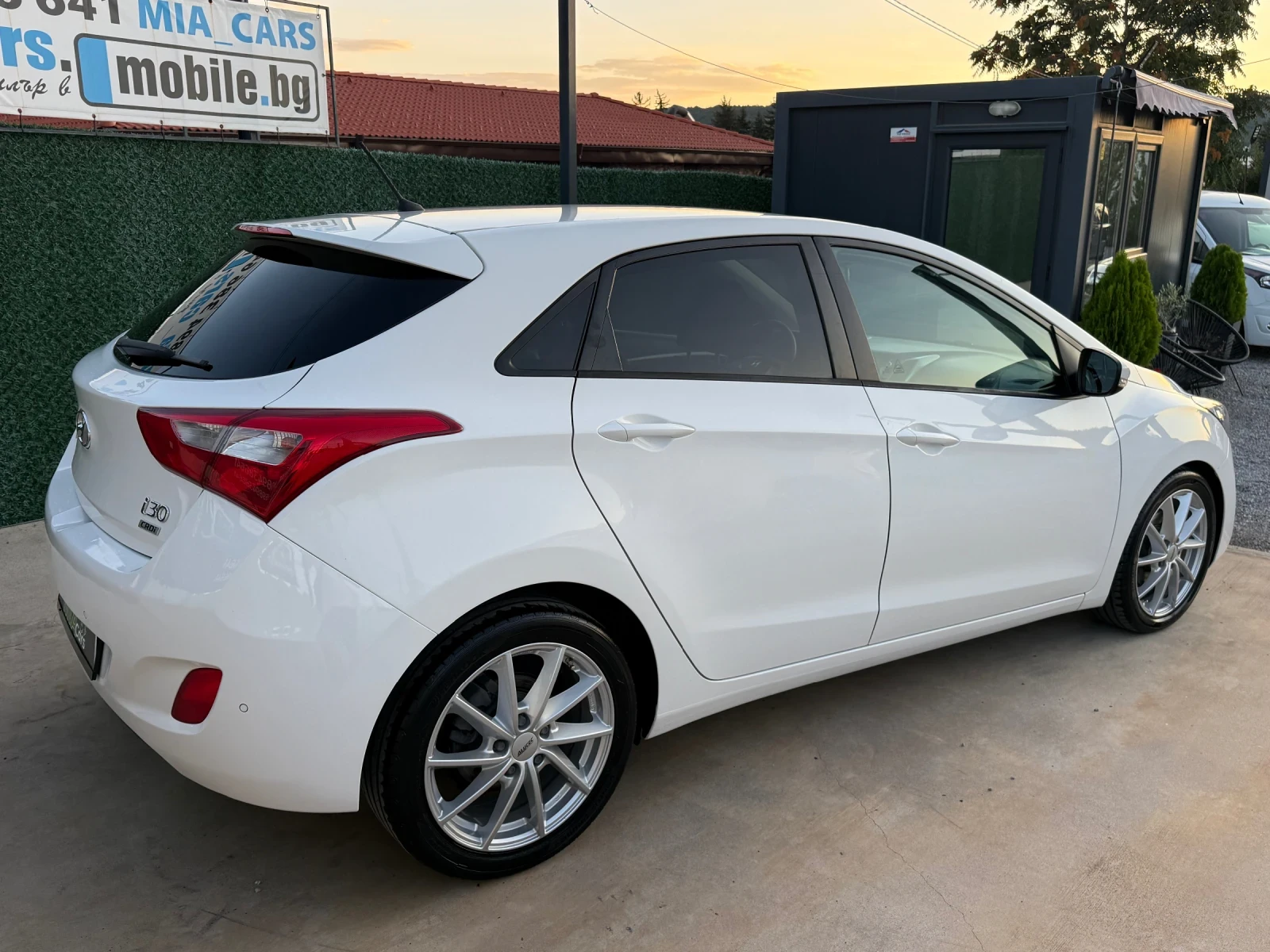 Hyundai I30 1.4CRDI* 90К.С* EURO5* 127.500km-ORIGINAL* NEW, снимка 5 - Автомобили и джипове - 55729425