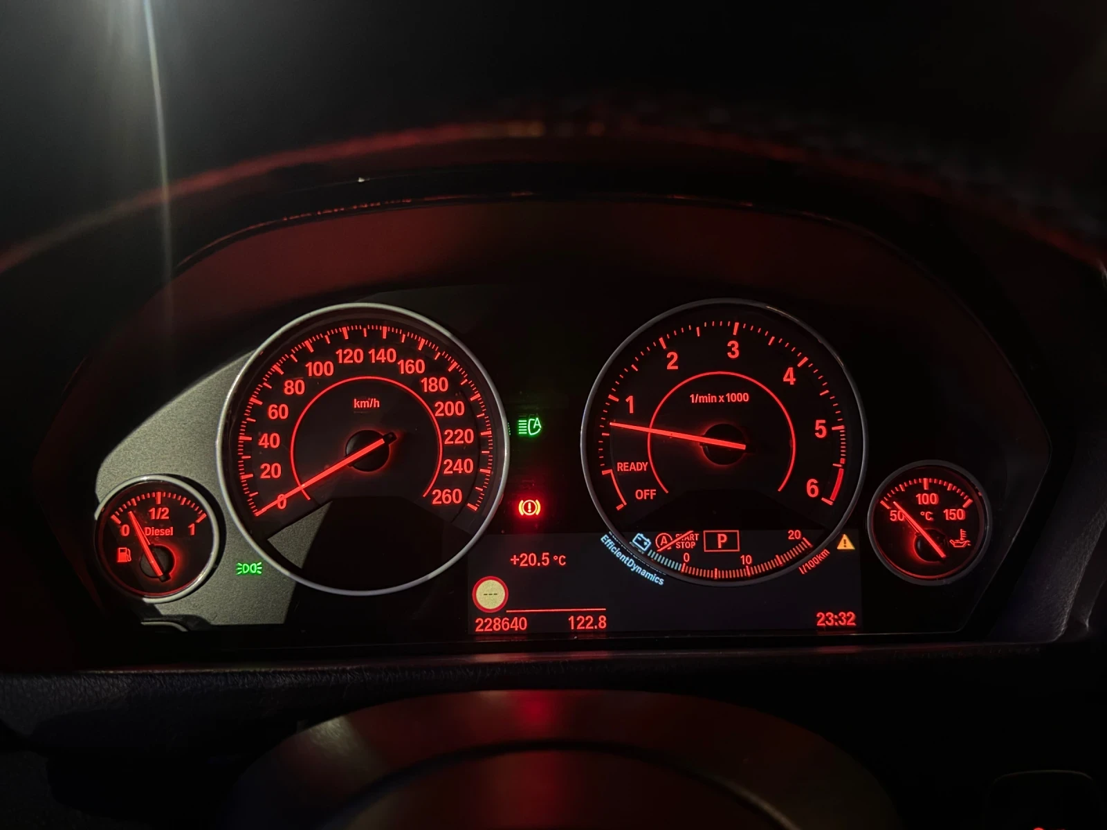 BMW 335 F31 335D, снимка 17 - Автомобили и джипове - 56239642