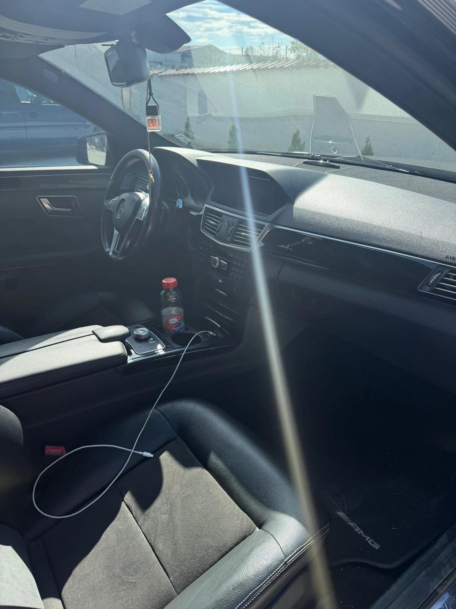 Mercedes-Benz E 220, снимка 7 - Автомобили и джипове - 56245028