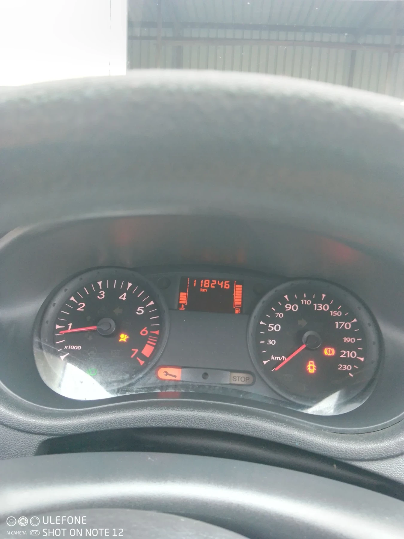 Renault Clio Grandtour 1.2tce, снимка 12 - Автомобили и джипове - 56461159
