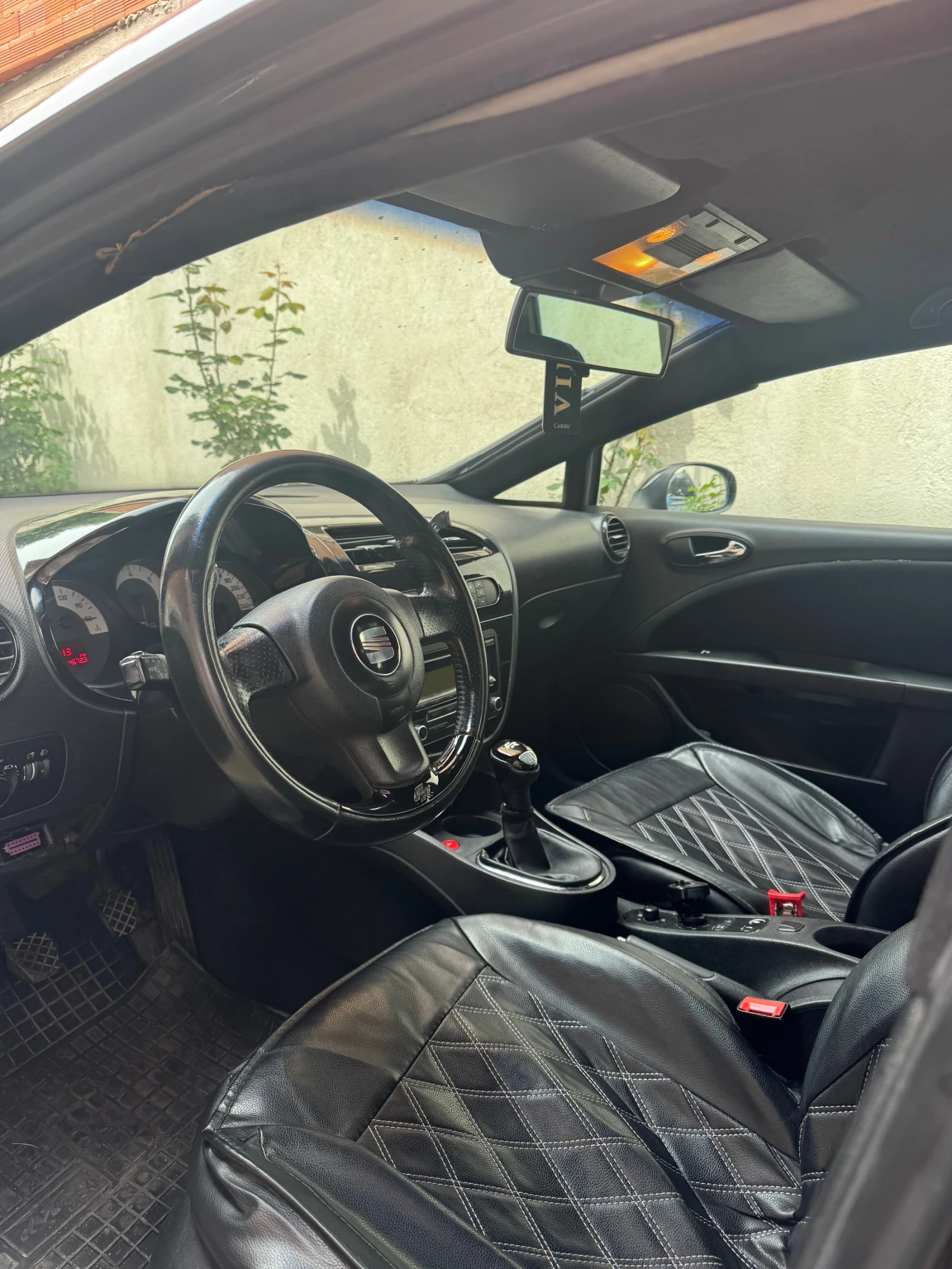 Seat Leon, снимка 5 - Автомобили и джипове - 56551773