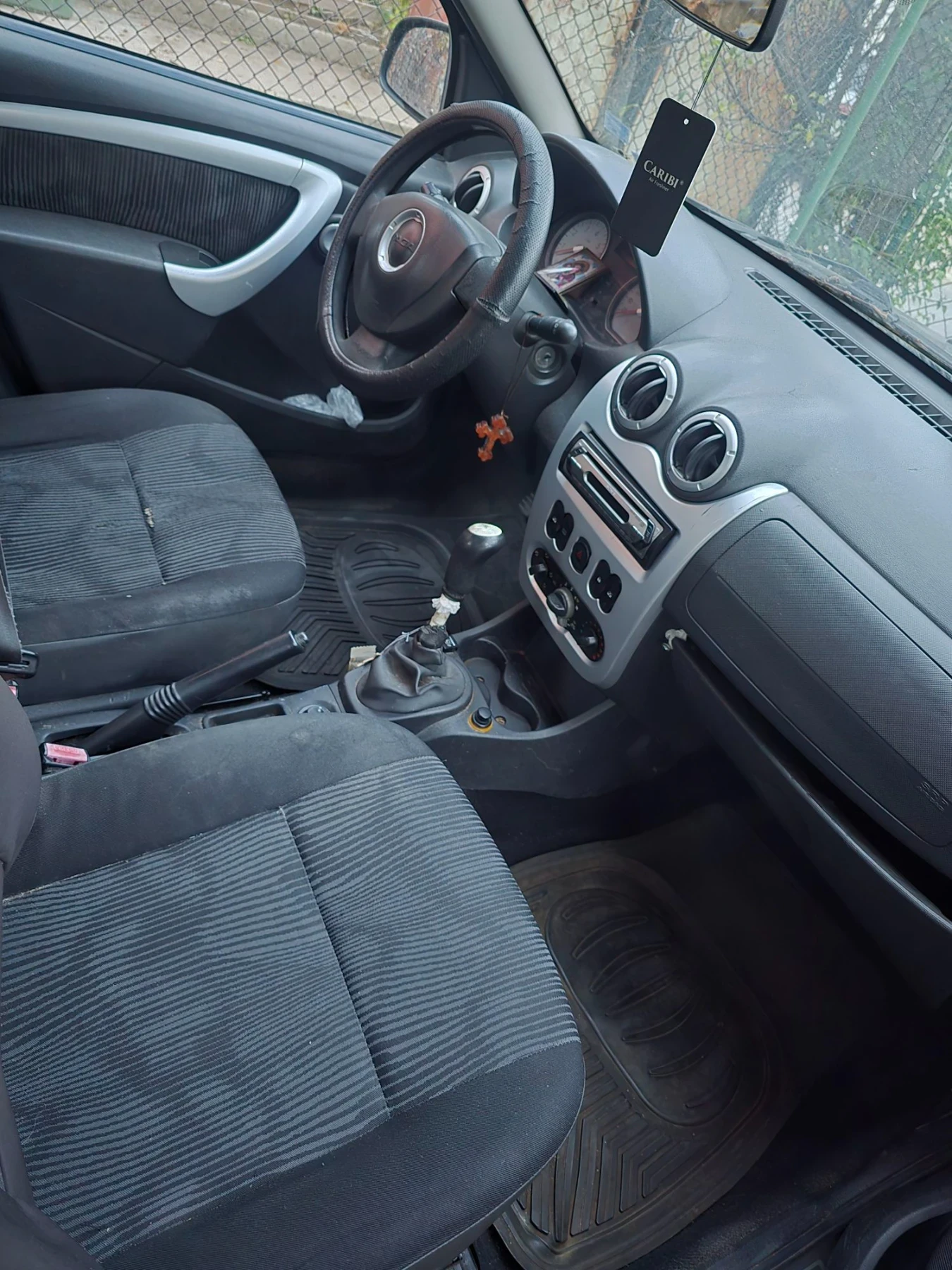 Dacia Sandero, снимка 8 - Автомобили и джипове - 56616806