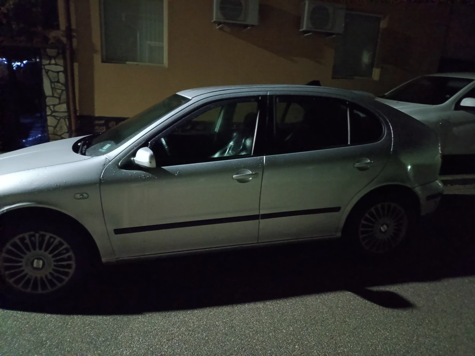 Seat Leon, снимка 4 - Автомобили и джипове - 56729307