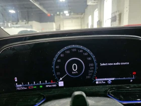 Cadillac Escalade * Sport * 2 КЛЮЧА* ПОДГРЕВ* KEYLESS* PANO* , снимка 8