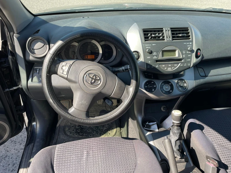 Toyota Rav4 2.2 d-cat-55 броя!!!, снимка 8 - Автомобили и джипове - 46929369