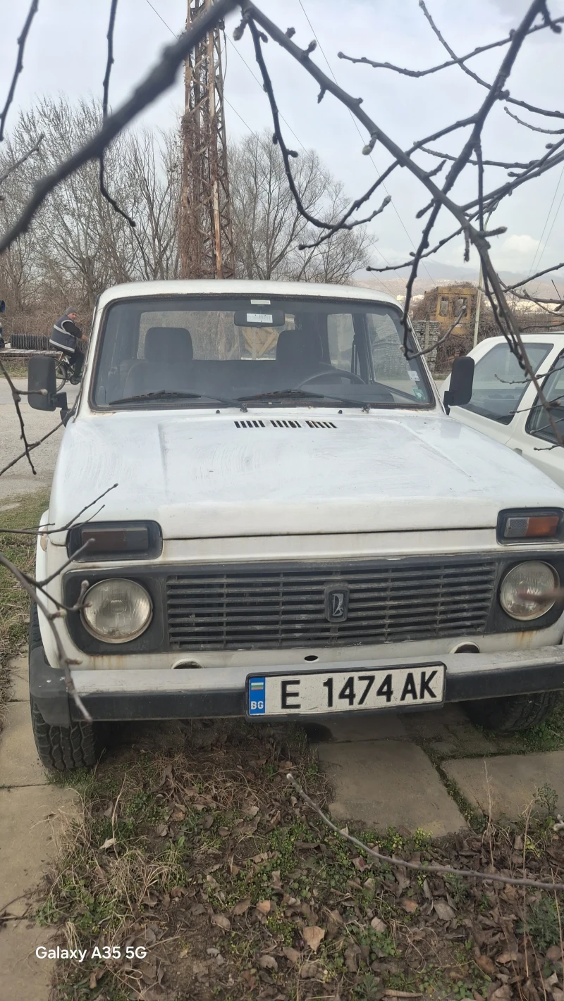 Lada Niva, снимка 1 - Автомобили и джипове - 49483595