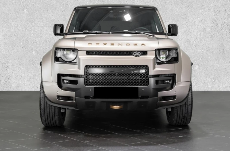 Land Rover Defender 110 OCTA P635 PANO MERIDIAN 360 LED, снимка 2 - Автомобили и джипове - 51762584