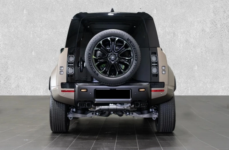 Land Rover Defender 110 OCTA P635 PANO MERIDIAN 360 LED, снимка 6 - Автомобили и джипове - 51762584