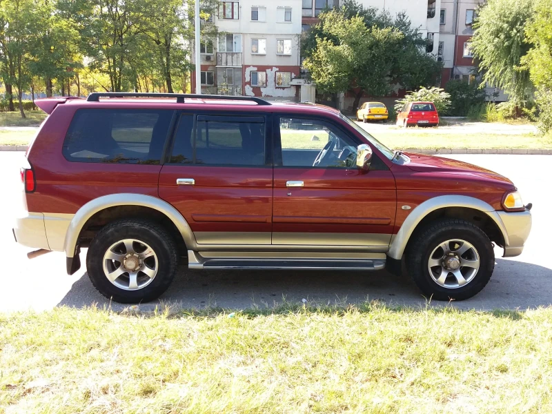 Mitsubishi Pajero sport, снимка 11 - Автомобили и джипове - 52859327