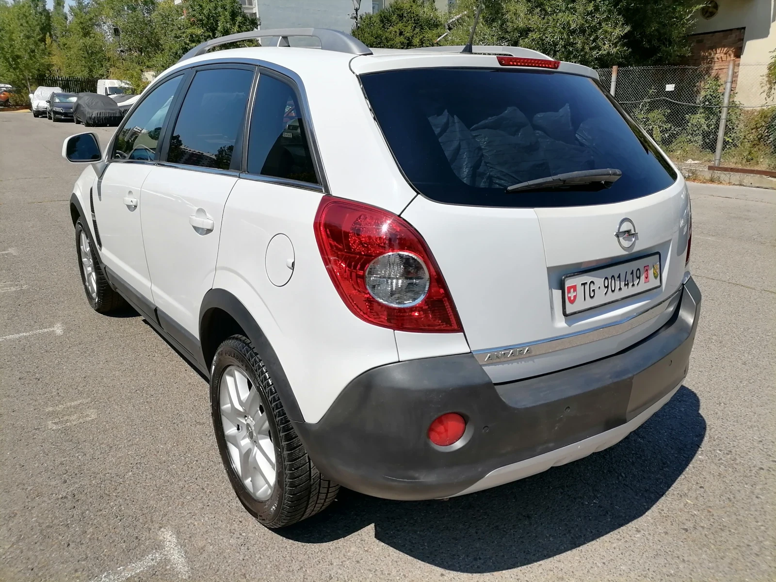 Opel Antara 2.4 4x4 SWISS - изображение 4