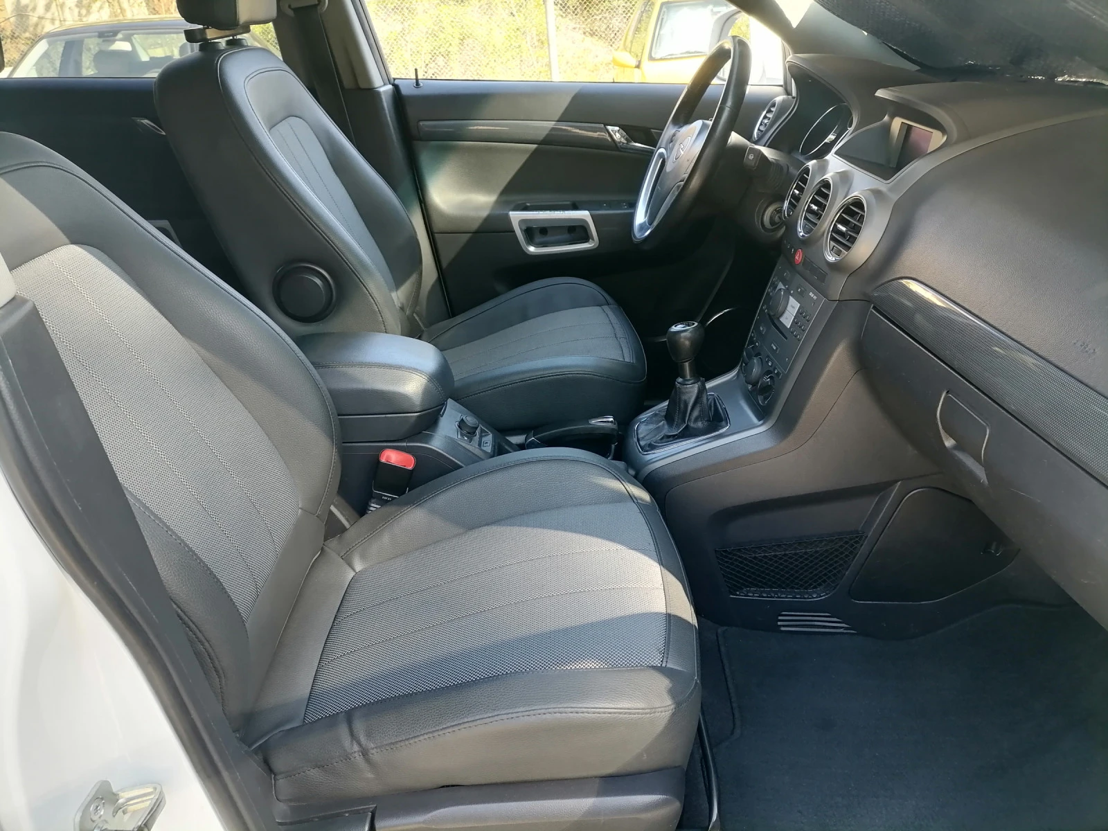 Opel Antara 2.4 4x4 SWISS | Mobile.bg   11