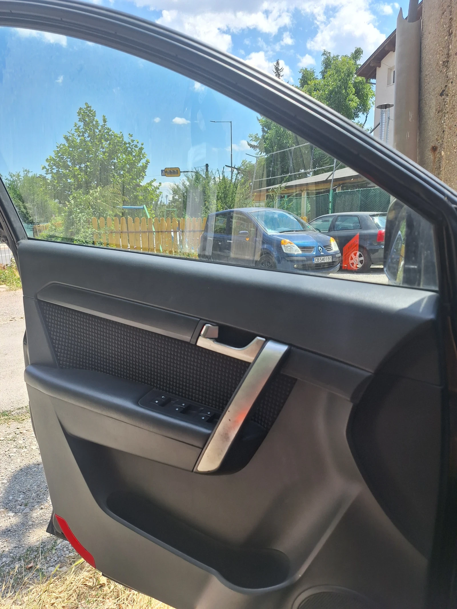Chevrolet Captiva 2.0 VCDi НЕ ПАЛИ - изображение 6