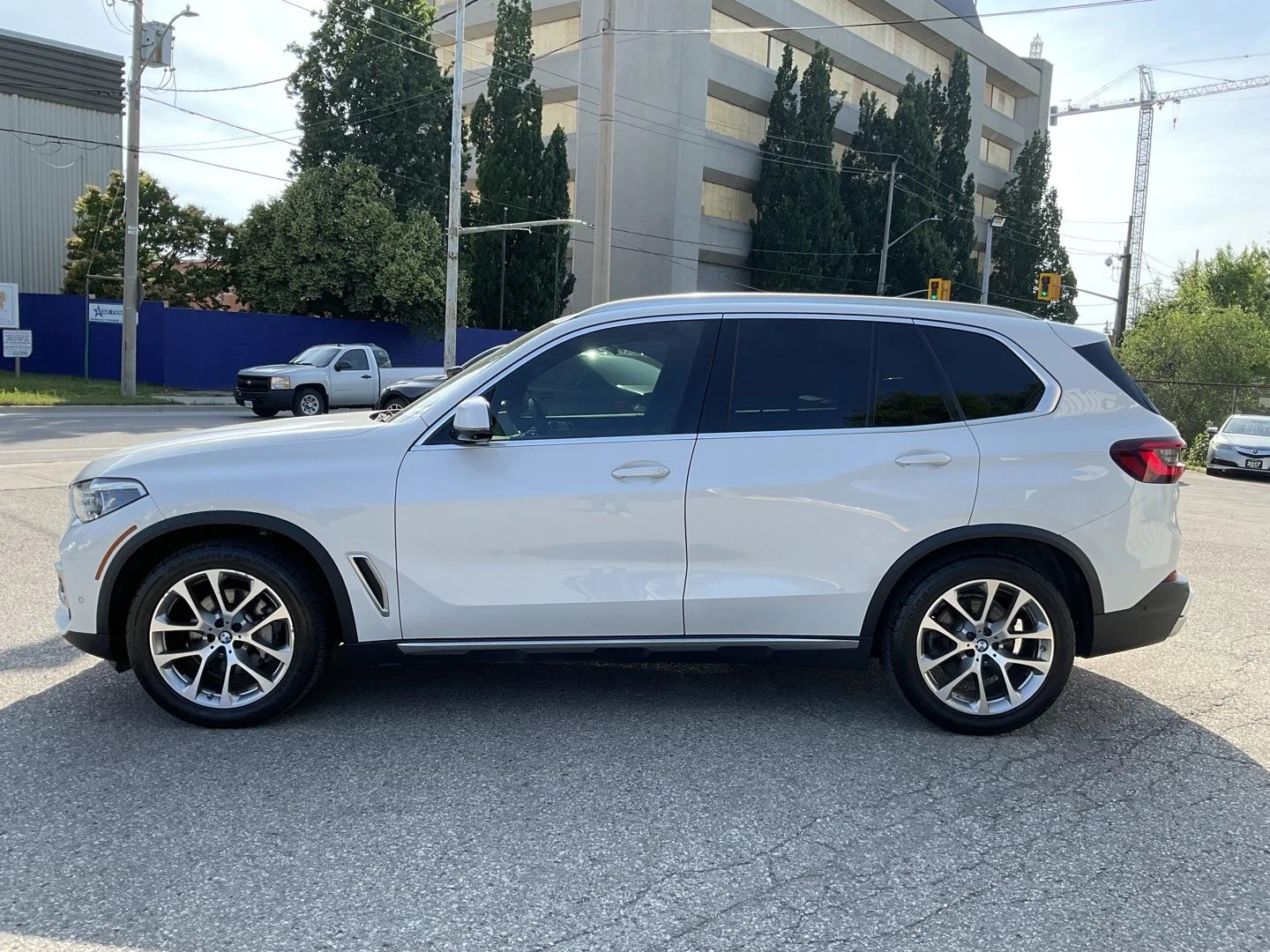 BMW X5 xDrive40i - изображение 4