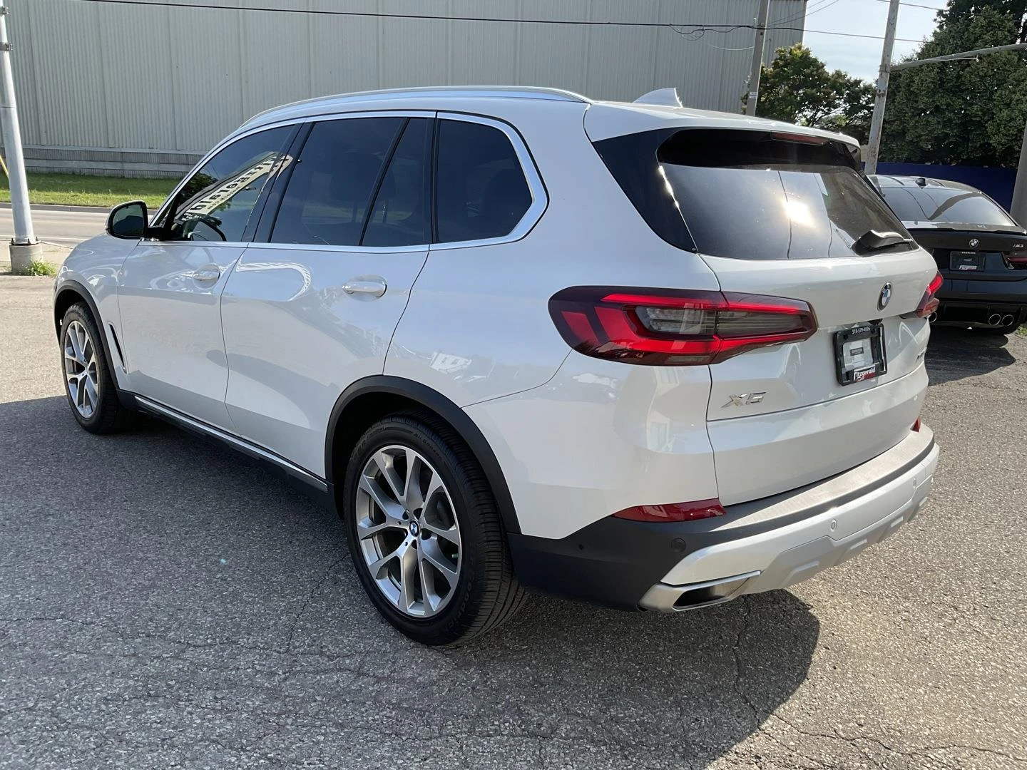 BMW X5 xDrive40i - изображение 5