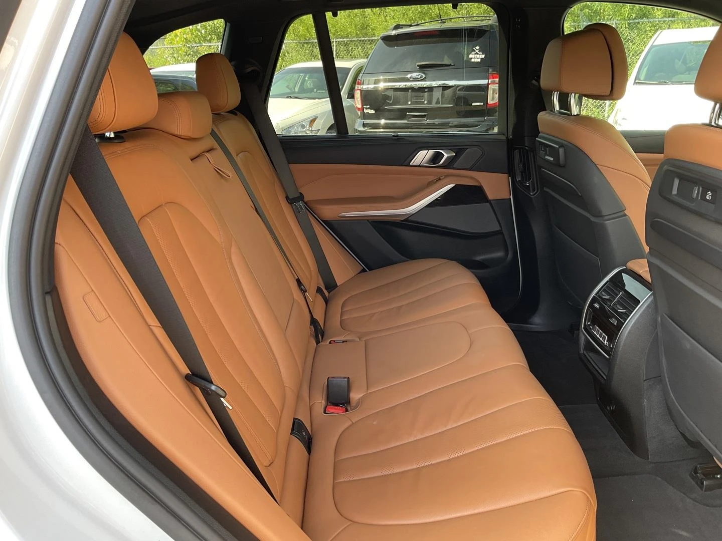 BMW X5 xDrive40i - изображение 7